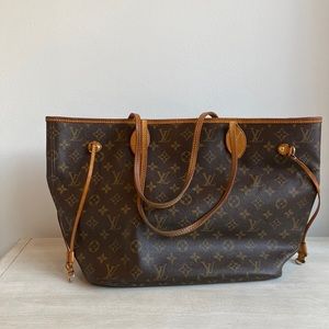 Louis Vuitton Monogram Neverfull MM Pink Interior